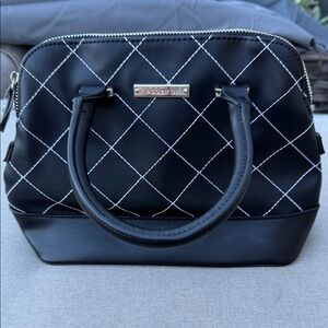 Steve Madden Black & White Satchel purse